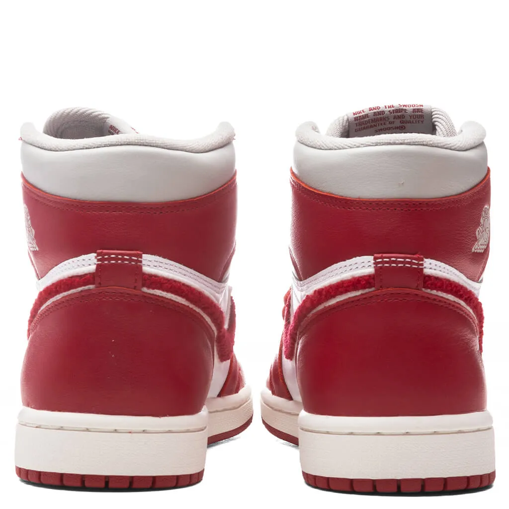 Air Jordan 1 Women's Retro High OG 'Varsity Red' - Light Iron Ore/Varsity Red/Sail