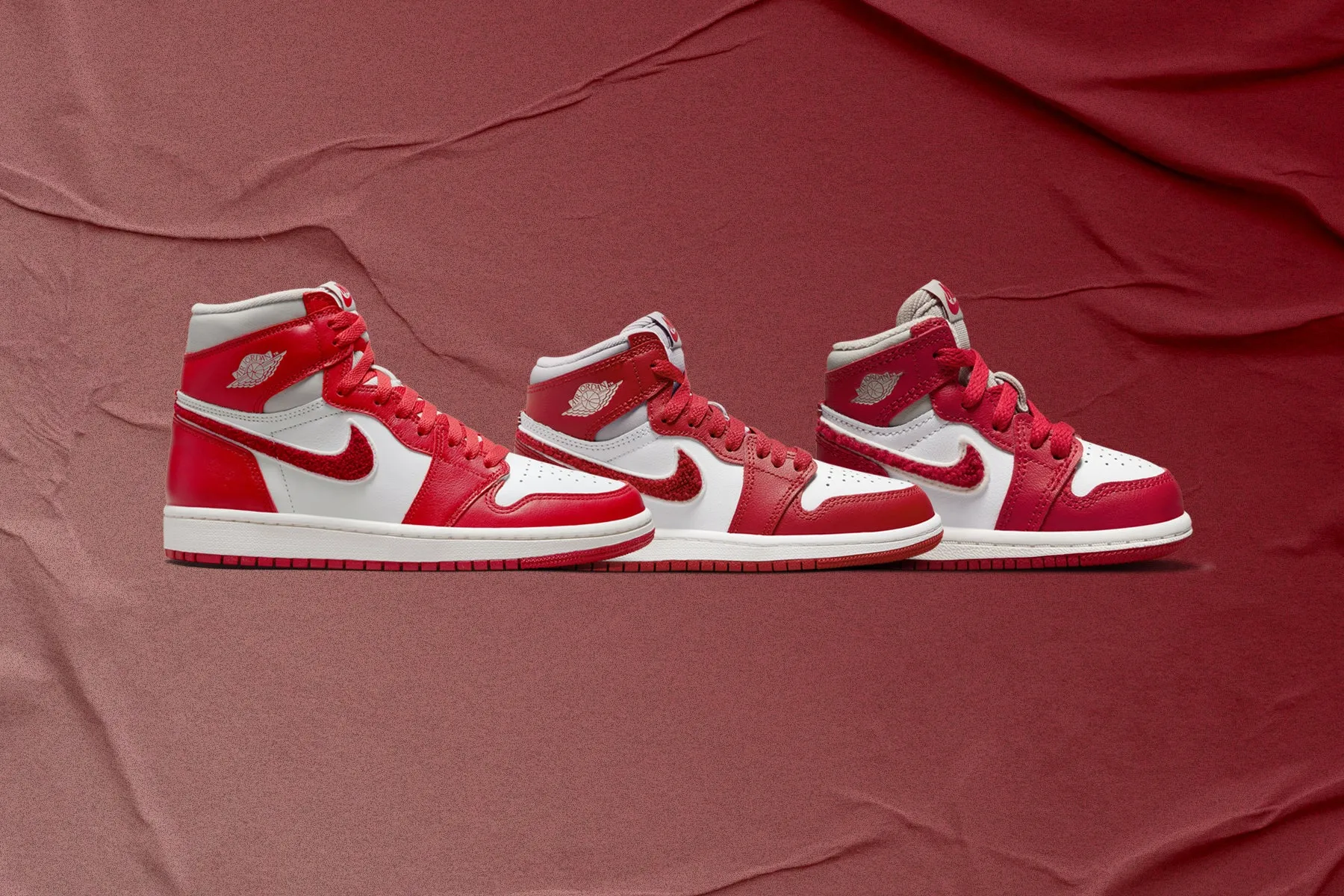 Air Jordan 1 Women's Retro High OG 'Varsity Red' - Light Iron Ore/Varsity Red/Sail