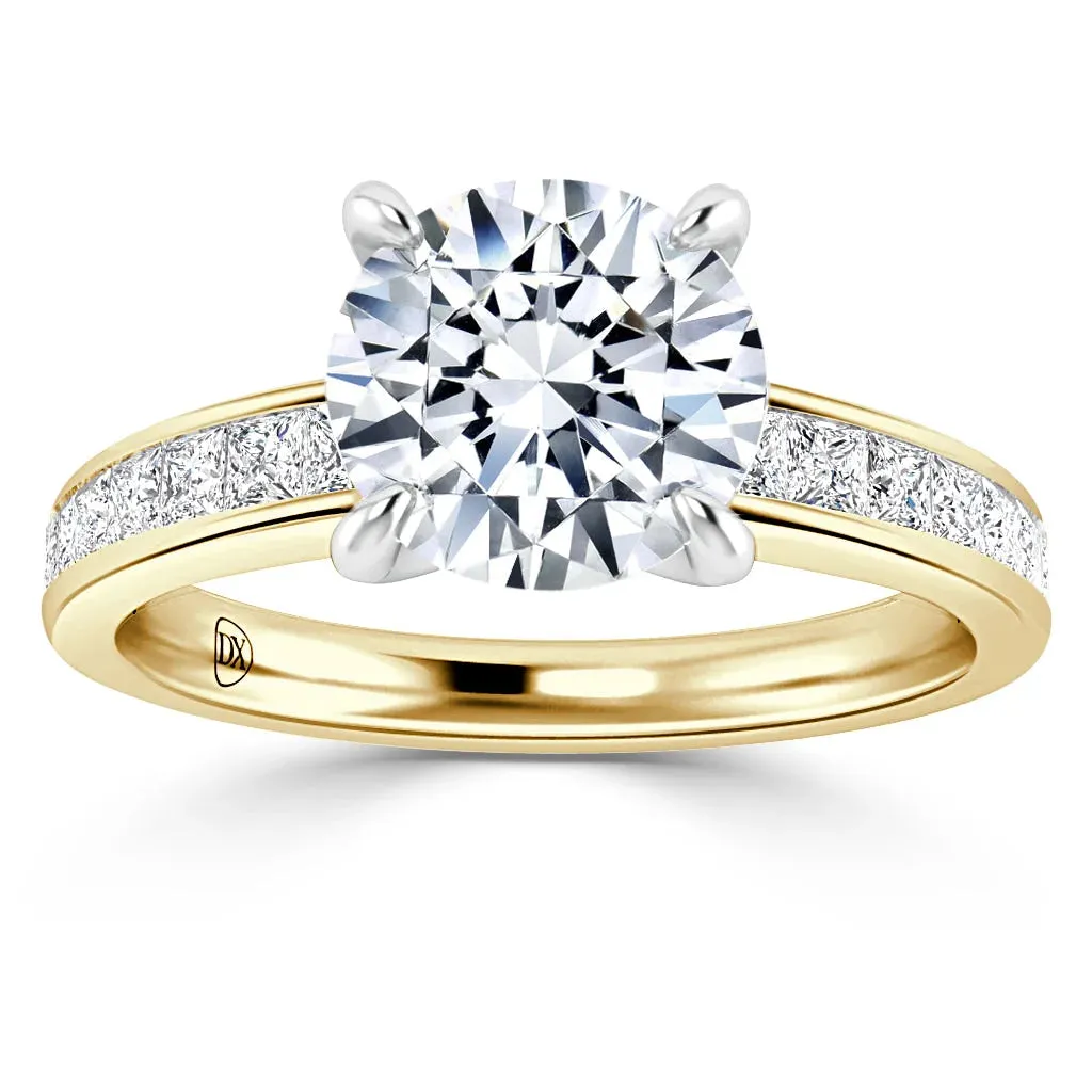 Amelia - 18ct Yellow Gold - Round