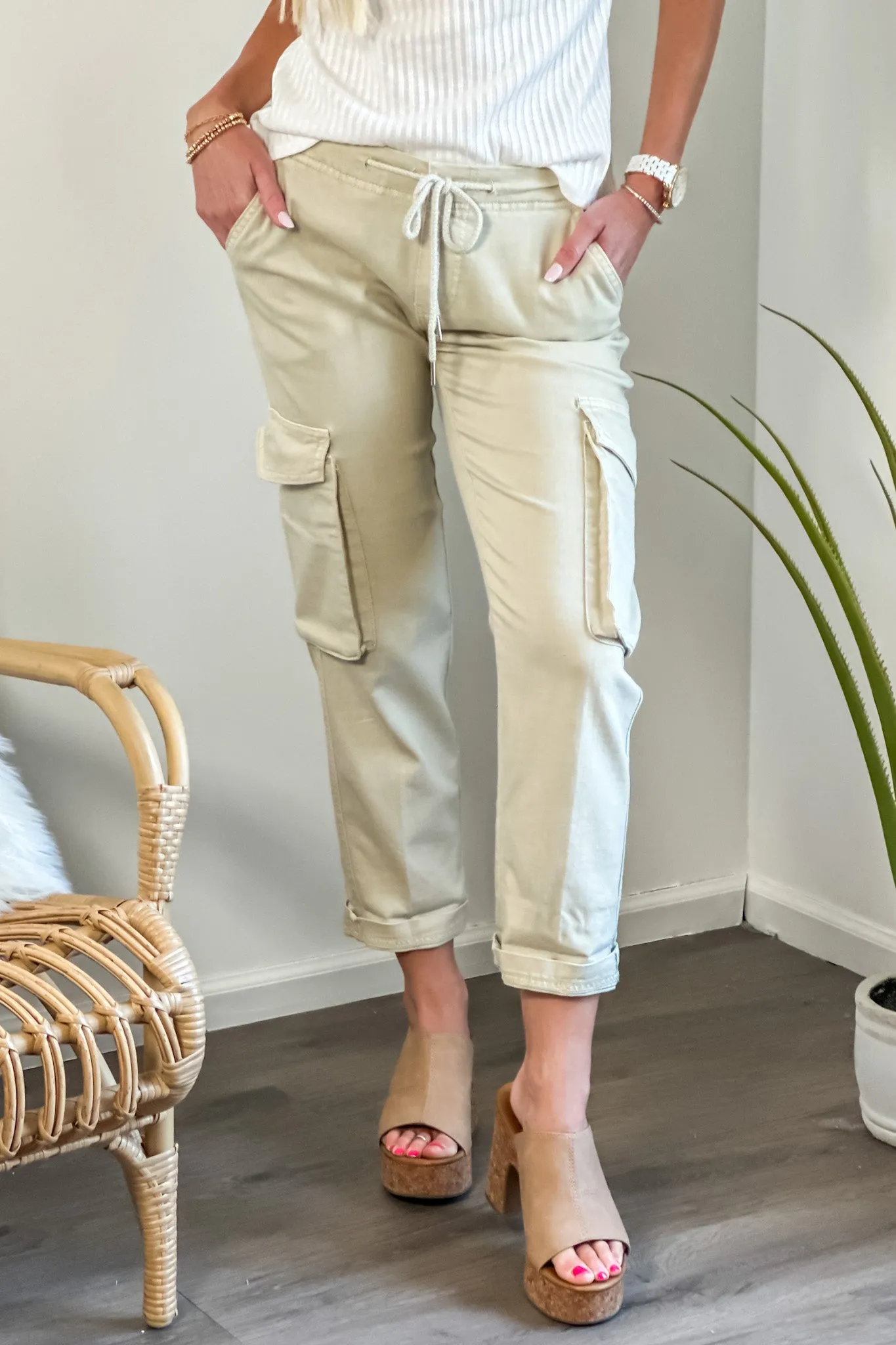 Liverpool Rascal Cargo Pocket Pant : Sand