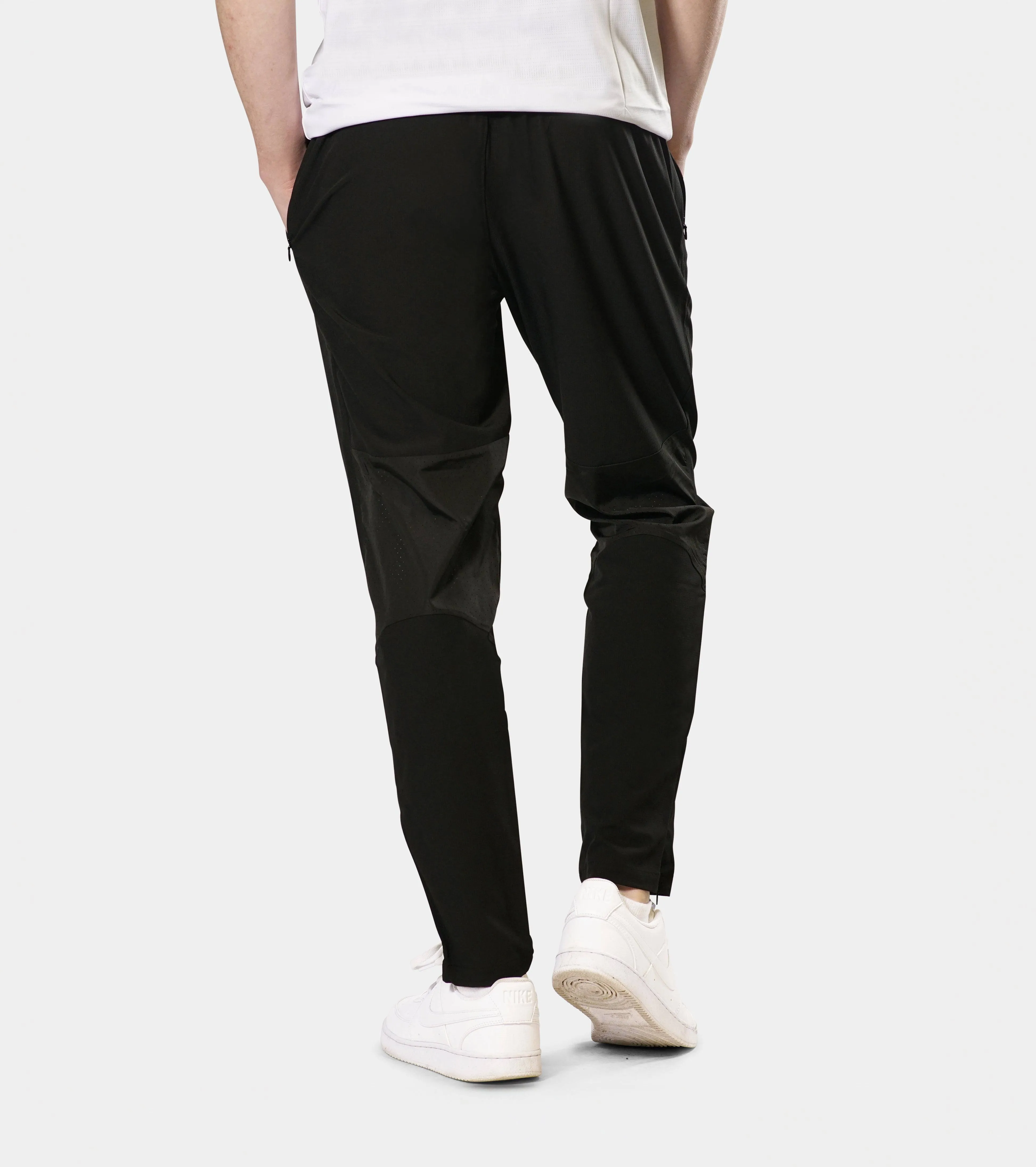 MEN'S PERFORMANCE JOGGERS - BLACK