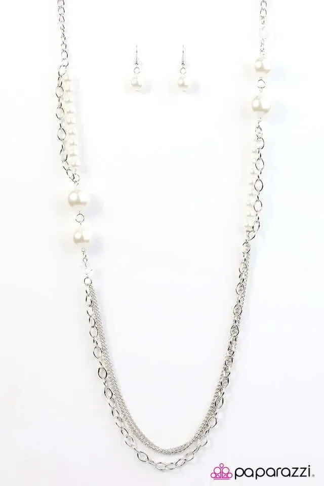 Paparazzi Accessories  - Broadway Magic #N905 Peg- White Necklace