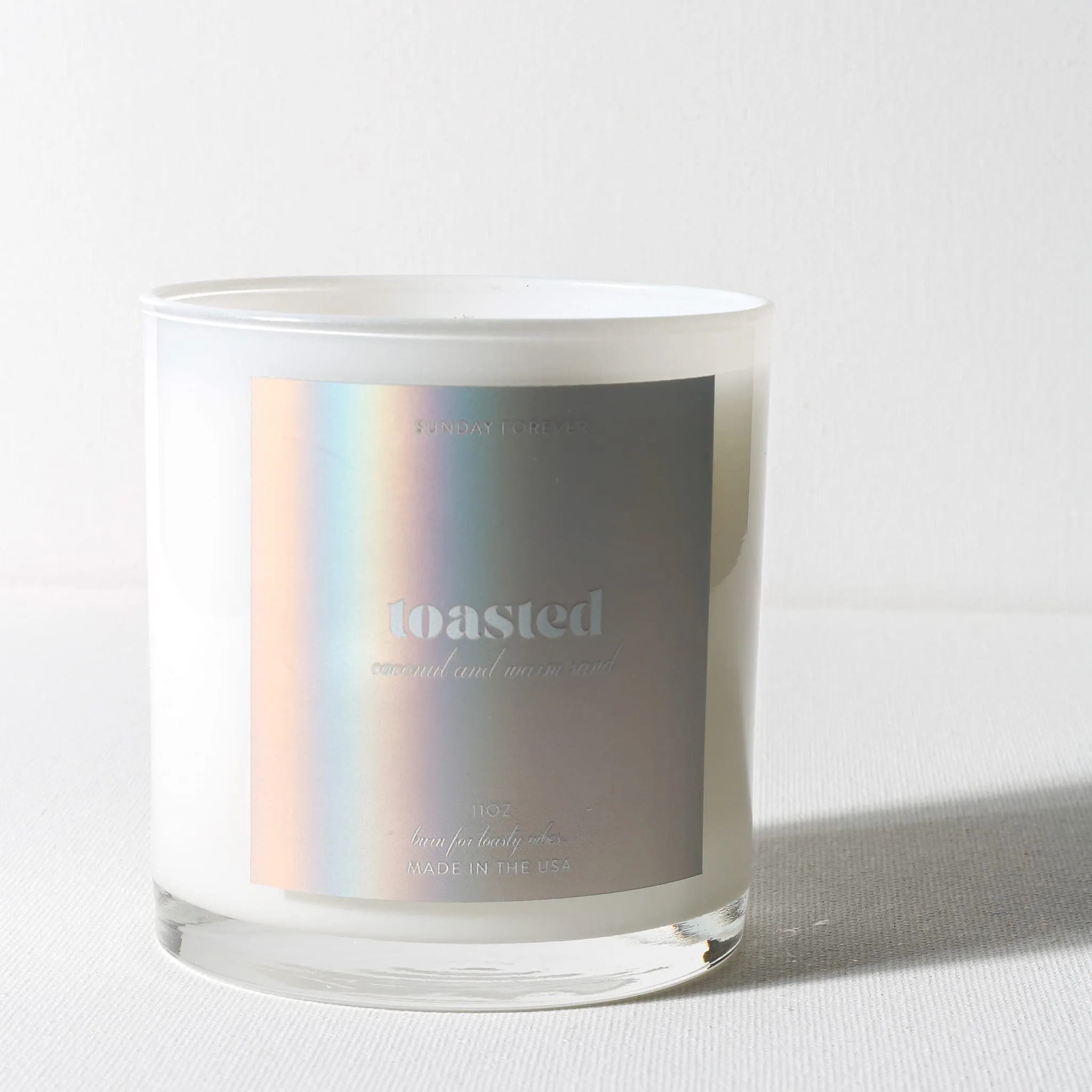 Toasted Luxury Candle with Coconut and Warm Sand