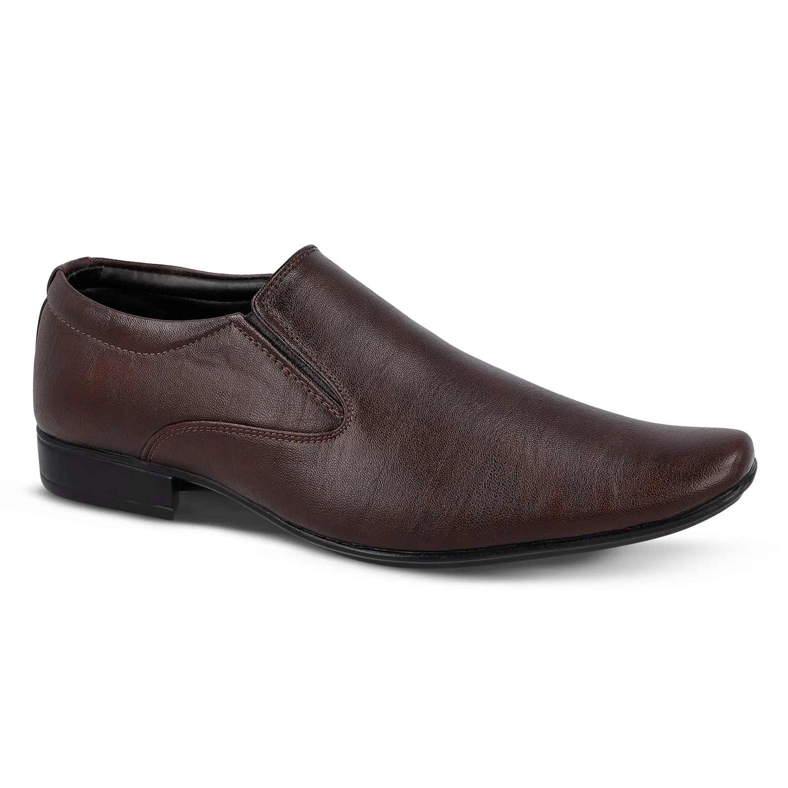 Walkaroo Men Loafer Formal Shoes - 17101 Brown